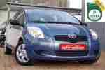 Yaris 1.3 VVT i Sol Serviceheft 1.Hd. top!