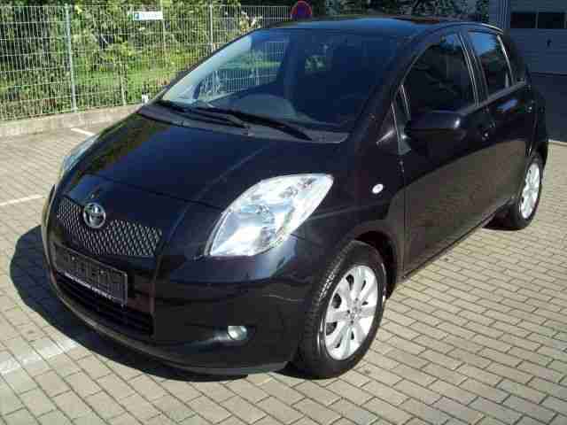 Toyota Yaris 1.3 VVT-i Team