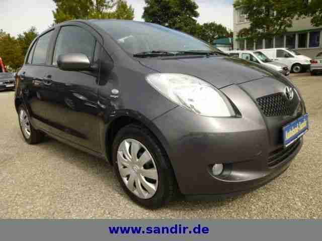 Toyota Yaris 1.3 VVT-i Travel ~ Navi ~ KLIMA ~ PDC ~MFL