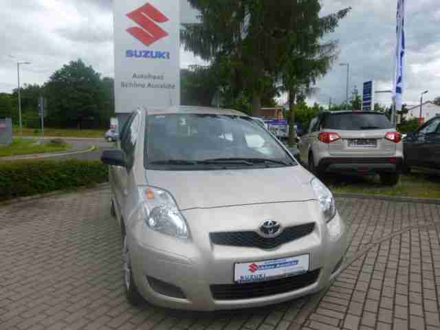 Toyota Yaris 1.33 Klima/ CD-Radio / Einparksens. hi.