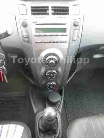 Toyota Yaris 1.33