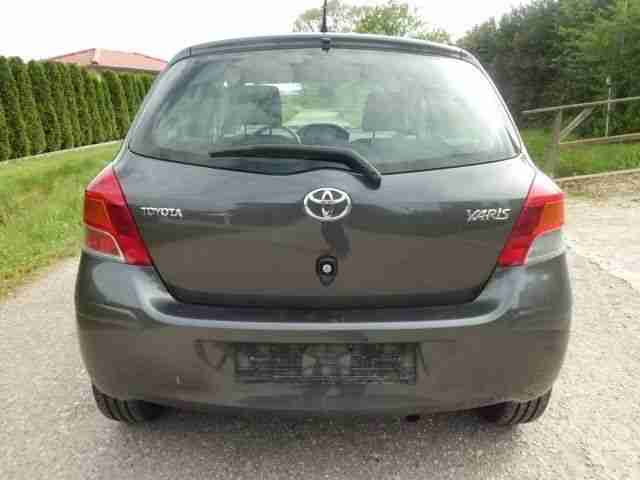 Toyota Yaris 1.33 VVT-i Sol - 6.Gang - Scheckheft