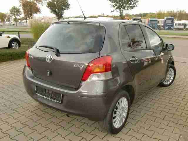 Toyota Yaris 1.33 VVT-i Sol S Alufelgen Nebelscheinwerf