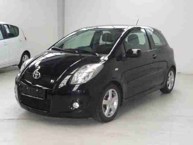 Yaris 1.8 VVT i TS KLIMA Metallic ALU Standheizu