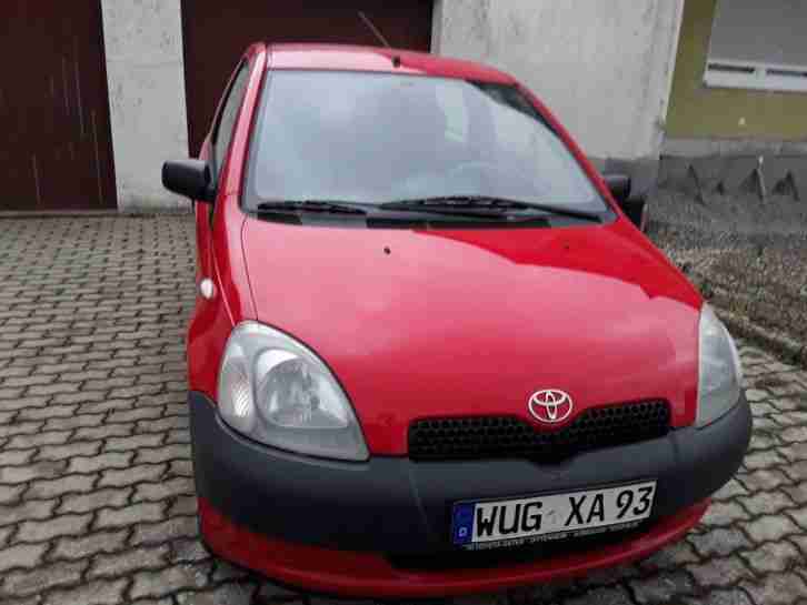 Toyota Yaris 3 Türer, rot, Bj. 2003 TÜV neu, bis 11.2019, ohne Mängel.