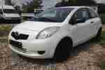 Yaris Basis SEHR SAUBER TOP ZUSAND