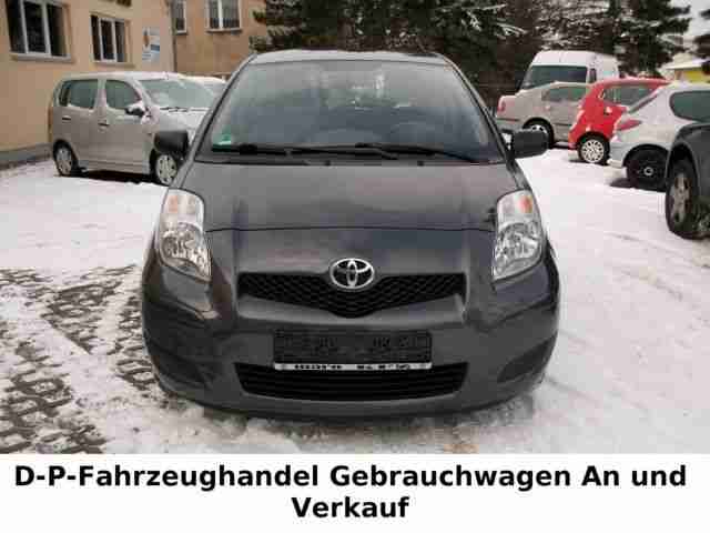 Toyota Yaris Cool+ 1 Hand Scheckheft Klima