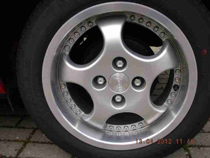 Toyota Yaris Cool-1.Hd.-Unfallfrei-Scheckheftgepflegt- Tüv u. Inspektion neu