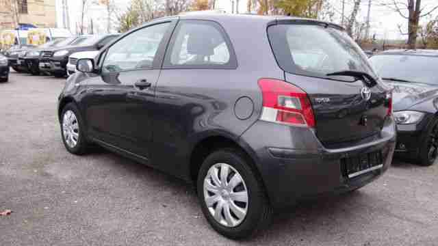 Toyota Yaris Cool