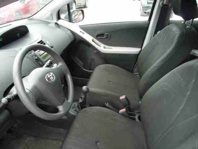 Toyota Yaris Cool/KLIMA/1-HAND/ALUFELGEN
