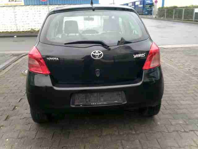 Toyota Yaris Executive