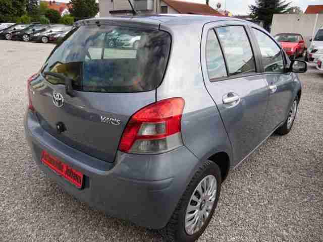 Toyota Yaris Hatchback 1,3 6 Gang