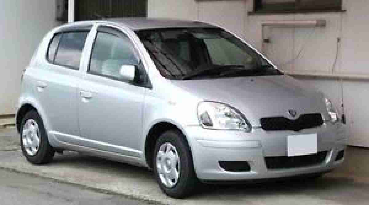 Toyota Yaris (P1) TÜV/ASU NEU !
