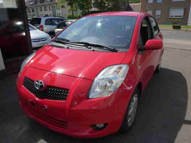 Toyota Yaris Sol