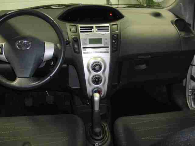 Toyota Yaris Sol 1,4D-4D"Klima"CD-Mp3"Winterreifen