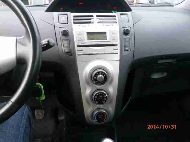 Toyota Yaris Sol/1ter Hd. Scheckh. gepfl. Garantie