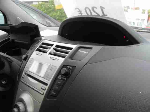 Toyota Yaris Sol