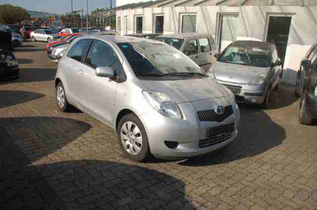 Toyota Yaris Sol,TÜV 1-2017,Klima