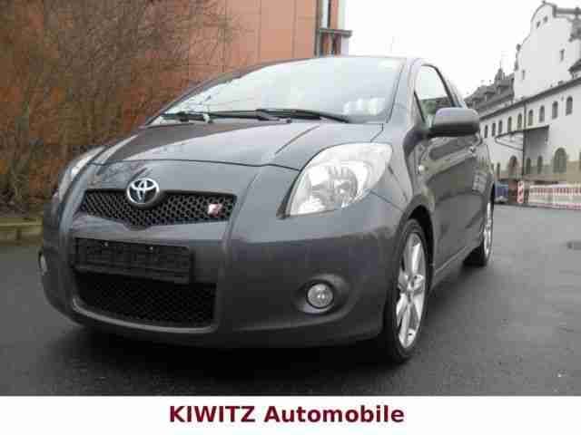 Toyota Yaris TS Klima, Alu, 8 fach bereift, Nebel,