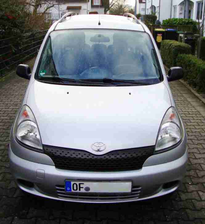 Toyota Yaris Verso Automatik / TÜV Neu / Orig. 63000 km / Rentner/ Top gepflegt
