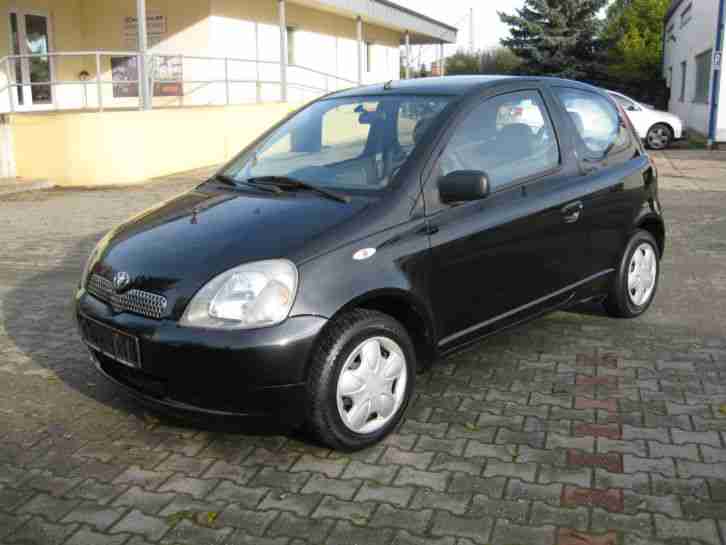 Toyota Yaris1.3 VVT 3 türer TÜV bis Mai 2017