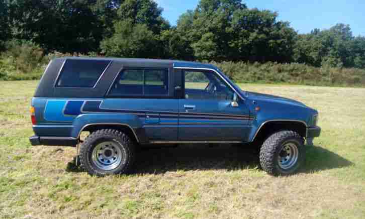 Toyta 4-Runner 2,4l SR5 1.Generation, Hardtop abnehmbar, 31er auf Chromfelgen