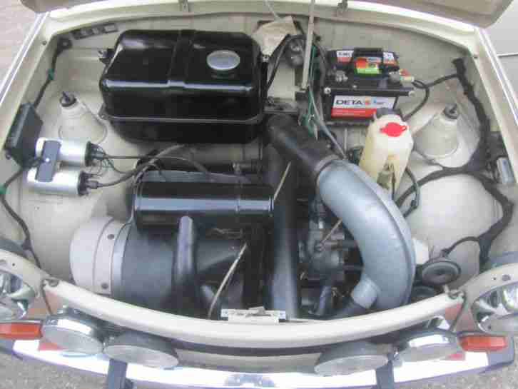 Trabant 601 Kombi de Luxe , Museumsstück , ez. 91 , Tachostand 29 km* , TOP !!