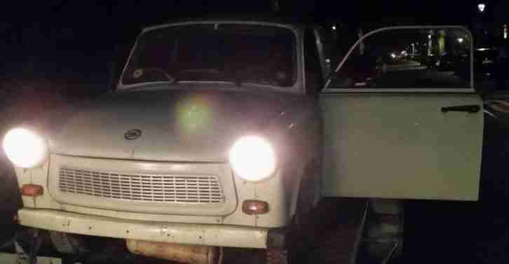 Trabant 601 S Bj 1989 bald H Kennzeichen Brief Filmkulisse Film TV Trabi Trabbi