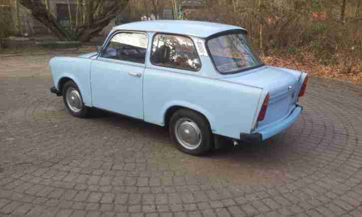 Trabant 601 himmel-/gletscherblauer Trabi IFA DDR Kultmobil Bj. 1976