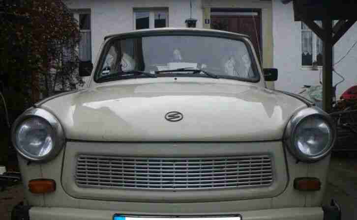 Trabant P601 Kombi Baujahr Oktober 1989 viel Zubehör und Ersatzteillager