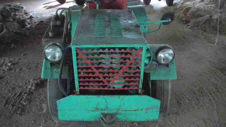 Traktor, Knicklenker, Allrad, Trabant Motor