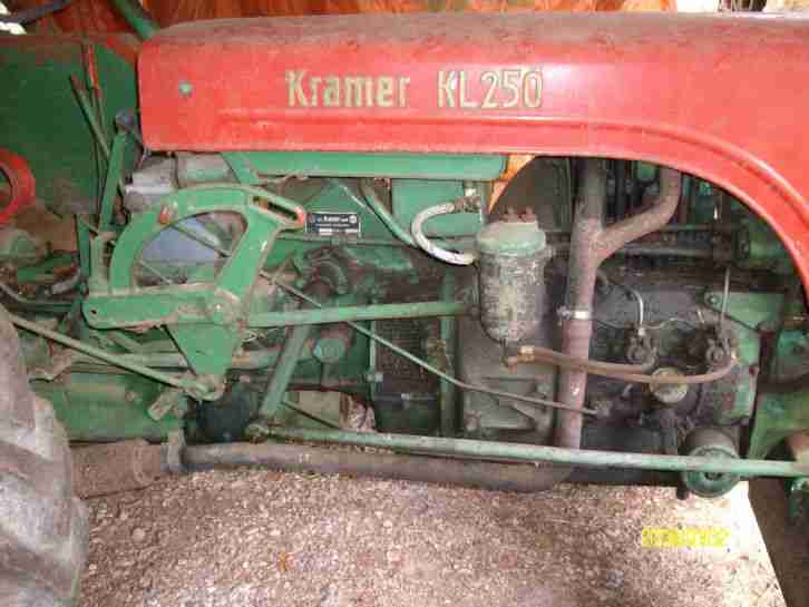 Traktor Kramer KL250