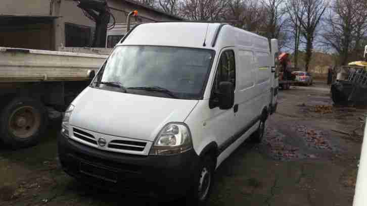 Transporter nissan interstar BJ 2010 L2H2 tüv aktuell