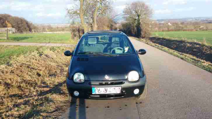 Twingo Benziner ,75PS , schwarz, Schiebedach, Tüv/Asu April 2015, Baujahr 2001