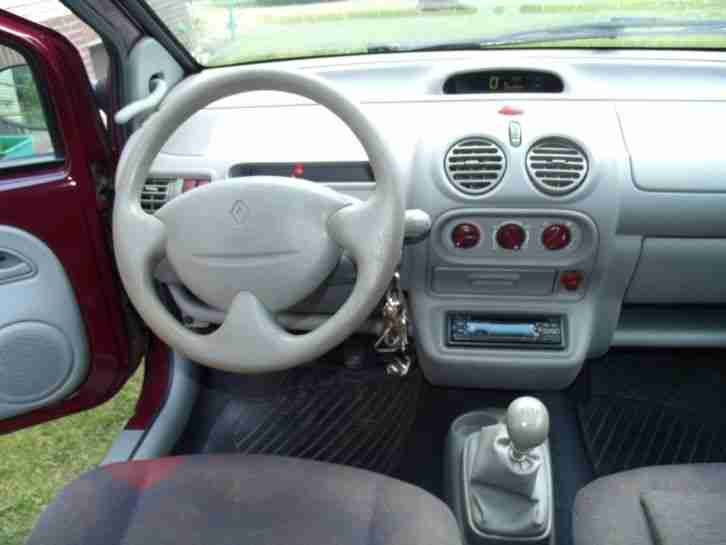 Twingo C06 mit Faltdach und Schaltgetriebe, TÜV neu!