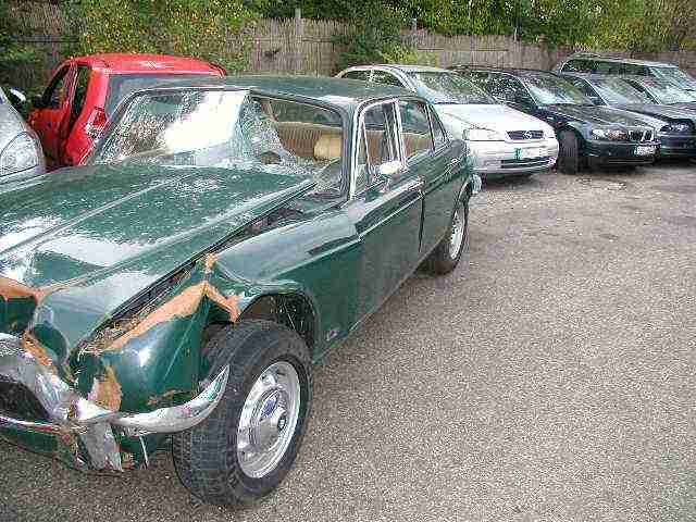 Unfallfahrzeug Jaguar XJ 634 L Baujahr 1975