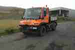 Unimog U 300 mit mechanischer Heckzapfwelle und