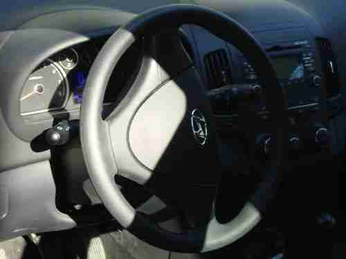 VB Hyundai I30 TÜV HU NEU 02/2021 109 PS ESP EDITION PLUS 9 Winter- +Sommerräder