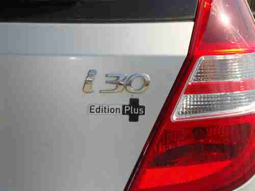 VB Hyundai I30 TÜV HU NEU 02/2021 109 PS ESP EDITION PLUS 9 Winter- +Sommerräder