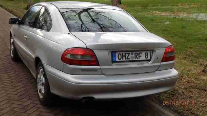 VOLVO C70 Coupe