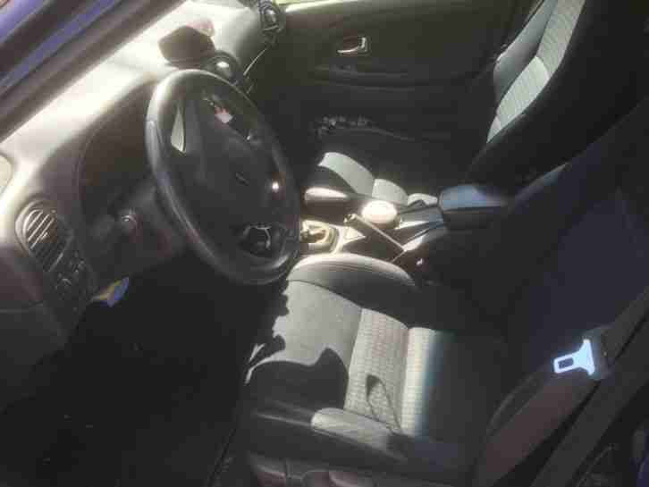 VOLVO V40 2.0T