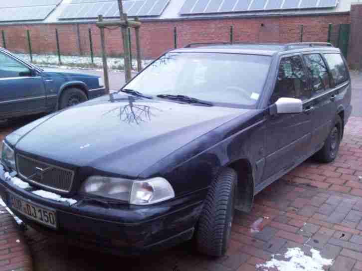 VOLVO V70 Turbo AWD ALLRAD !! Winter Klima Teilleder Michelin-Winterreifen AHK