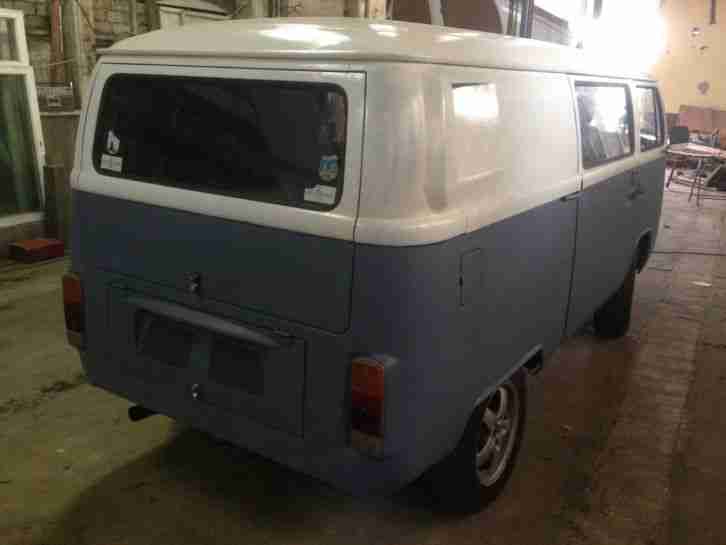 VW Bus T2a