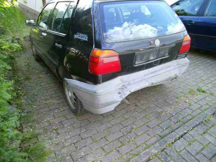 VW Golf 3 Unfallwagen