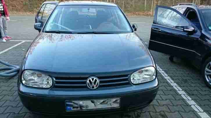 VW Golf 4 Bj 2002 mit 21 Monate TÜV Klima Servo