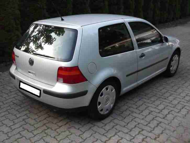 VW Golf IV Comfortline 1,4 L / 55 KW sup.Ausstattung ( s.gepfl.Zustand )TÜV12/16