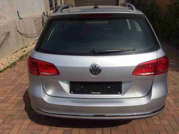 VW PASSAT 2.0TDI DSG 170PS HIGHLINE NAVI RNS 510 LEDER ALCANTARA TÜV 2019 UNFALL