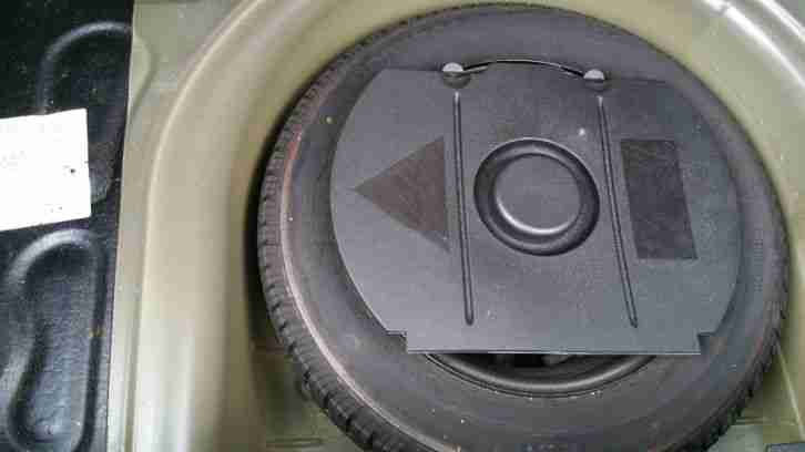 VW POLO 1,2 LITER 55 PS in SCHWARZ ; ABS + WINTERREIFEN