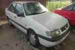 VW Passat 35i B4 1. Hand Facelift Limo AHK 66 KW 90 PS