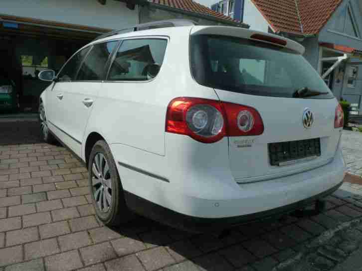 VW Passat Variant 1.4 TSI Comfortline, Scheckheft, mit AHK, Navi, Tempomat,...